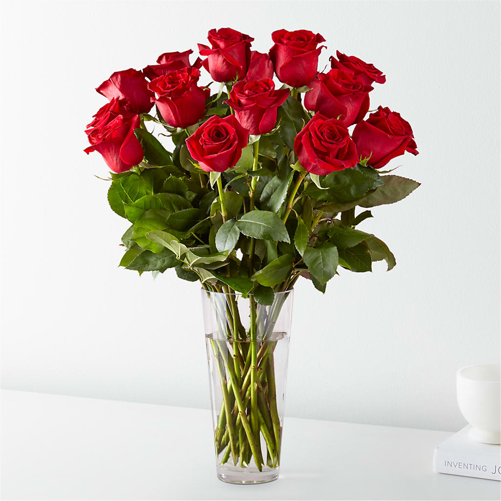 Premium Long Stem Red Rose Bouquet for Romantic Occasions