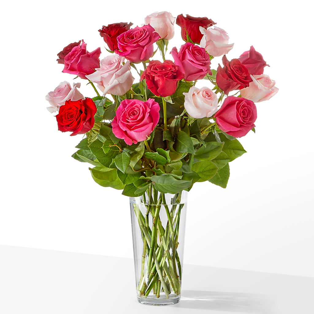 Charming Pink and Red Rose Bouquet for Romantic Anniversaries